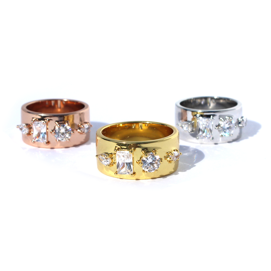 Large Cluster Ring